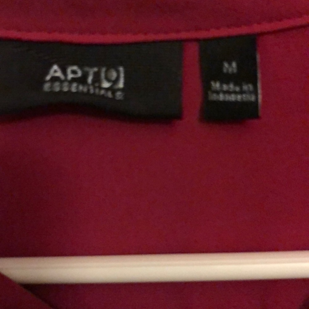 Button up - Picture 3 of 3